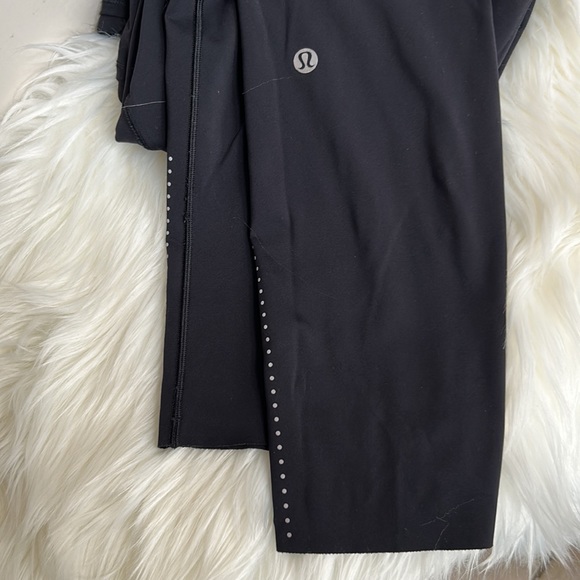 LULULEMON!! - Picture 6 of 14